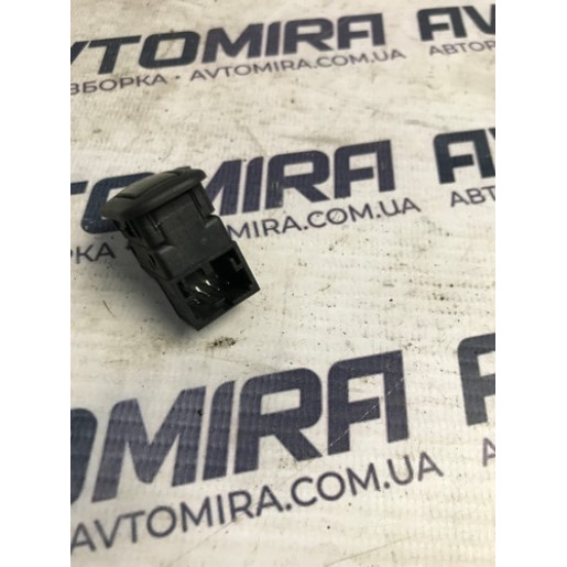 Кнопка сигнализации VW Volkswagen Passat B7 2010- 6Q0962109B